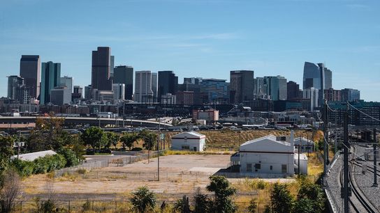 Denver Among U.S. Cities Where Home Sellers Are Still Cutting Prices (Live in Colorado)