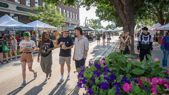 High-Earning Gen Z Workers Flock to Parker, Colorado, Redefining Suburban Living (Live in Colorado)